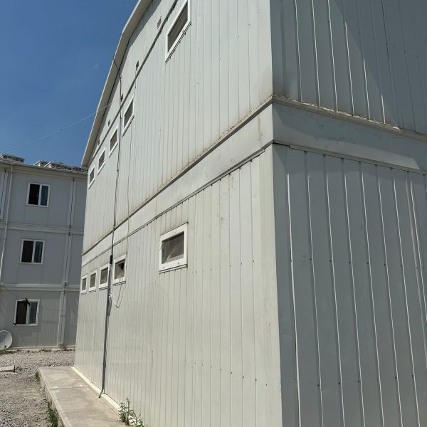 gallery-item